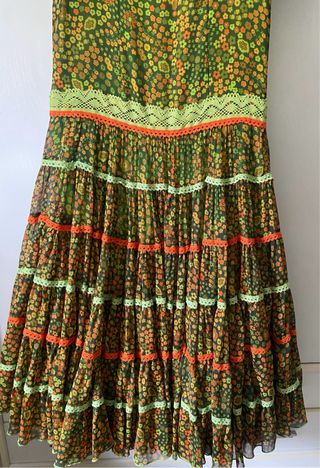 Traje Flamenca Verde y Naranja Flores