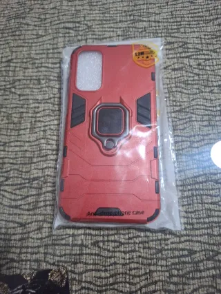 Funda móvil roja con anillo