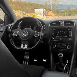 Volkswagen Golf GTI 35th