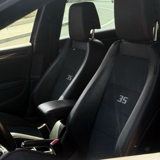 Volkswagen Golf GTI 35th