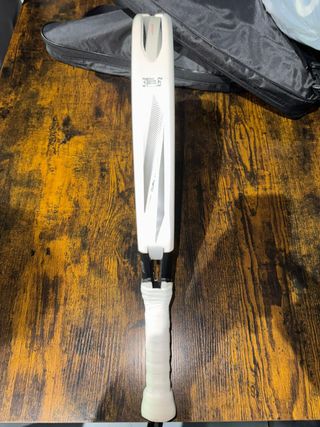 Pala Bullpadel Vertex 05 - Un solo uso