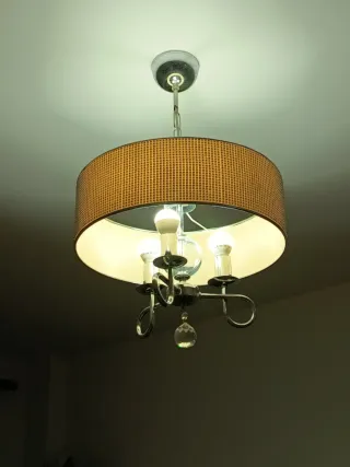 Lámpara de acero inoxidable y cristal