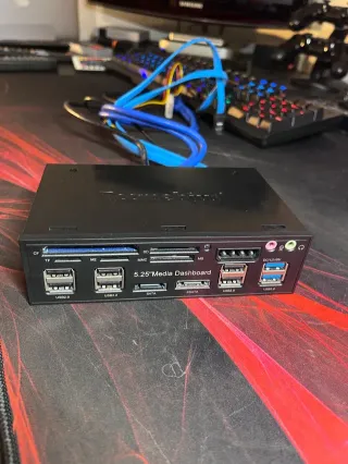 Painel Frontal 5,25" Multifunções para PC