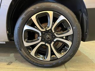 Citroën Berlingo Talla M BlueHDi 130 S&S 6v SHINE