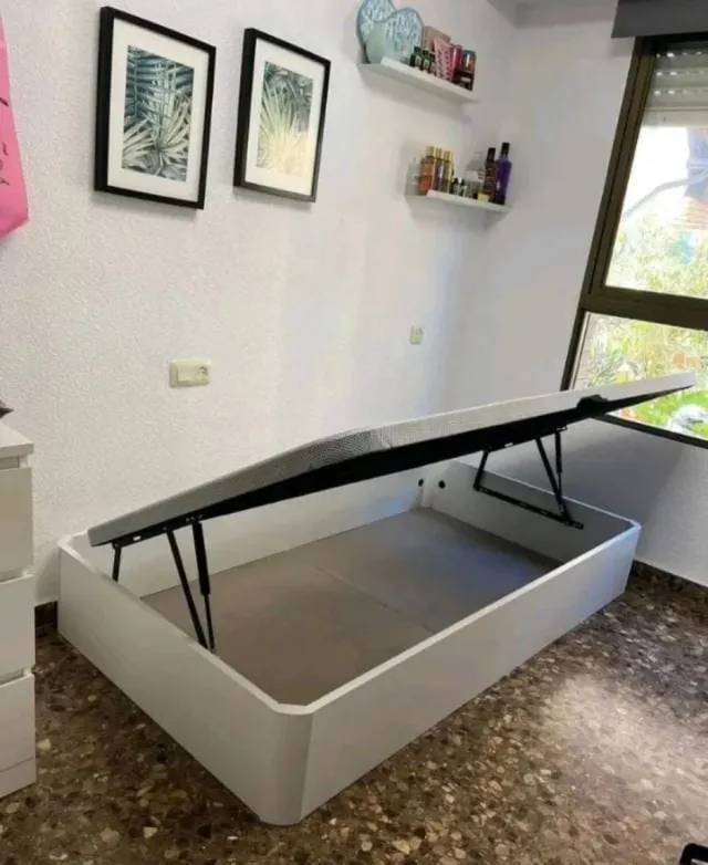 Canapé canapé canapé canapé