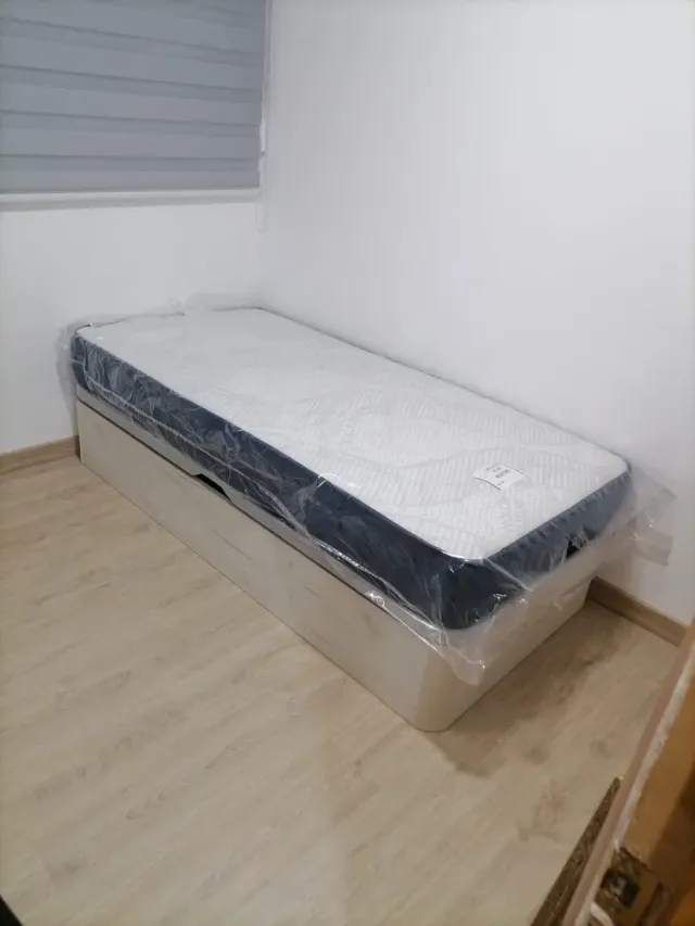 Canapé canapé canapé canapé