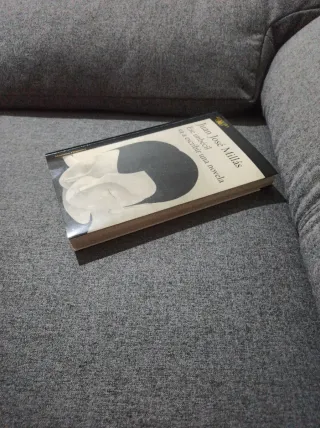 Ese imbécil va a escribir una novela