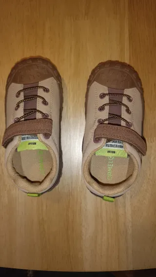 Zapatos Respetuosos CAMELOT Talla 28 Nuevos