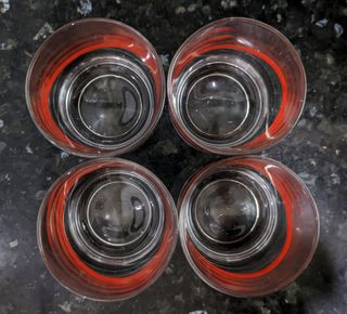 Pack fiesta: cubitera + 16 vasos