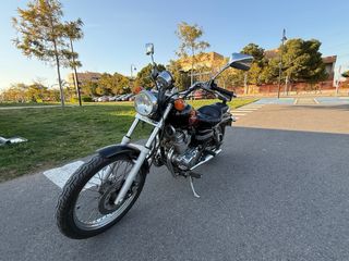 Honda Rebel 250 Negra/Roja