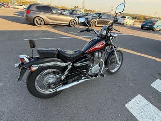Honda Rebel 250 Negra/Roja