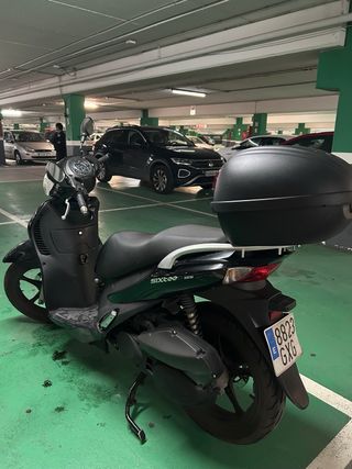 Suzuki Sixteen 125cc
