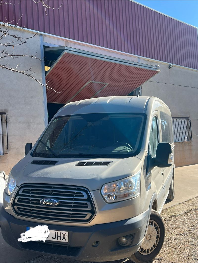 Ford Transit 2015 - foto 1