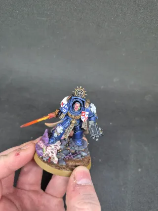 Figura Capitán Exterminador Primaris