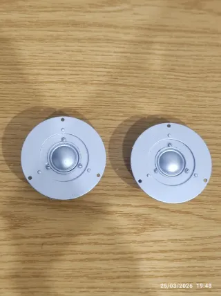 SUPER TWEETERS Bowers & Wilkins