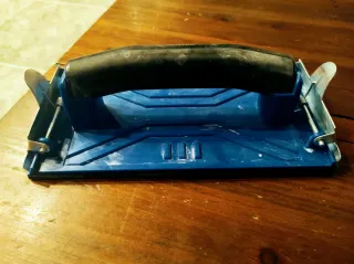 Llana yesero, soporte lija y malla