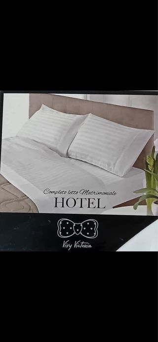 Completo letto matrimoniale HOTEL