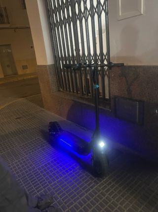 Patinete Eléctrico Smartgyro con Luces LED