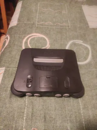Nintendo 64 Negra Francesa