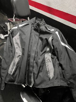 Chaqueta Moto Negra y Gris Sin Uso