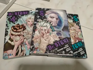 Mangas de DR.STONE del 1-11