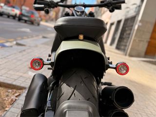 Harley Davidson Fat Bob 114 Negra/Verde