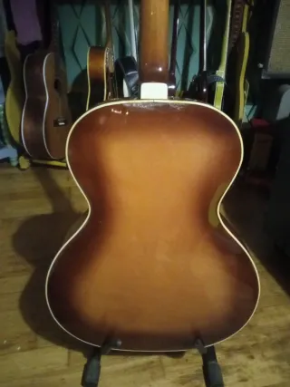 Guitarra Jazz Vintage