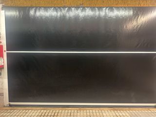 Toldo vertical negro