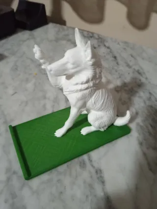 Figura perro blanco soporte móvil