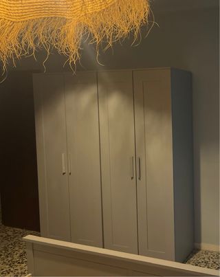 Cómoda y Armario IKEA Gris
