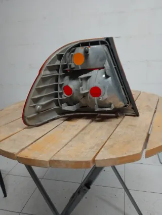 Piloto derecho BMW Serie 3 E46