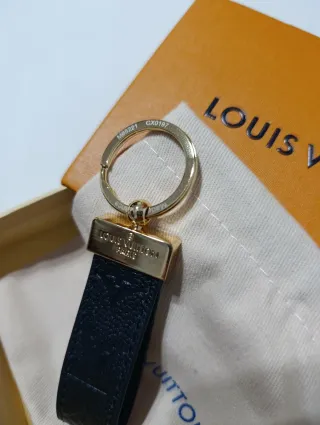 Llavero Louis Vuitton Negro