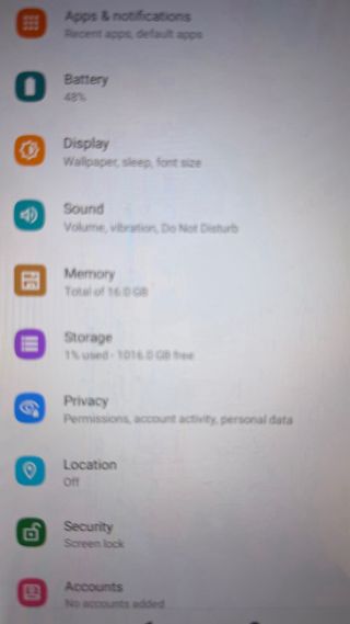TABLET 16 GB de memoria 1 TB DE ALMACENAMIENTO