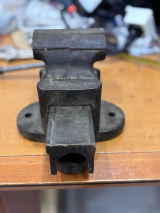 Tornillo de banco antiguo estilo vintage