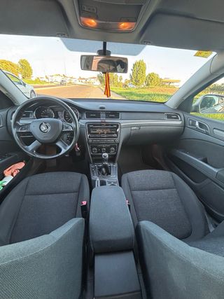 Skoda Superb 2013 (Cambio)