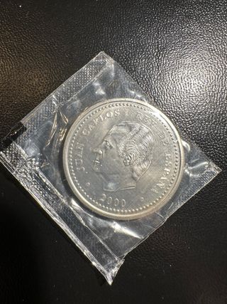 Moneda 2000 V Centenario Carlos V