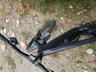 Bicicleta Santa Cruz Heckler Eléctrica