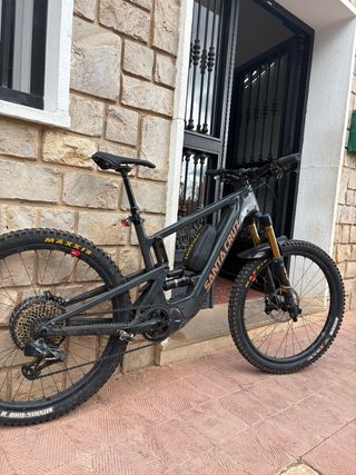 Bicicleta Santa Cruz Heckler Eléctrica