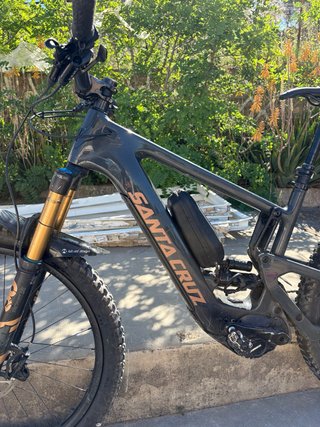 Bicicleta Santa Cruz Heckler Eléctrica