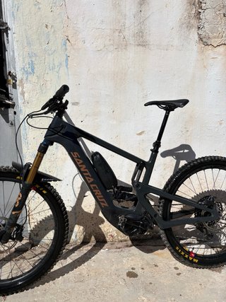 Bicicleta Santa Cruz Heckler Eléctrica