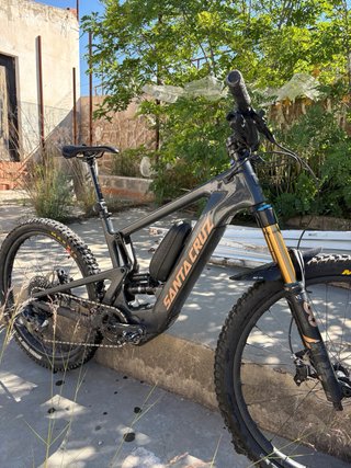 Bicicleta Santa Cruz Heckler Eléctrica