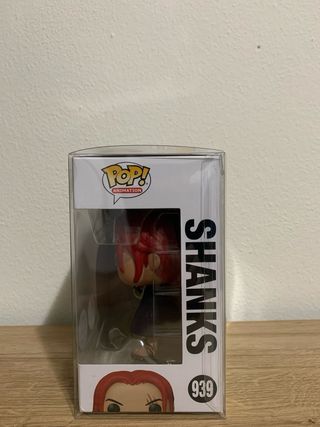 Funko Pop One Piece Shanks 939 Chase