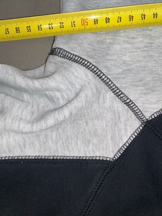 Sudadera Nike Tech Fleece Negra y Gris