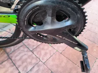 Bicicleta Giant Propel Negra y Verde