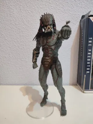 Figura Predator Armored Assassin