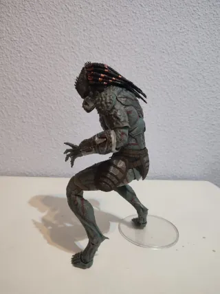 Figura Predator Armored Assassin
