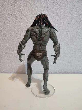 Figura Predator Armored Assassin