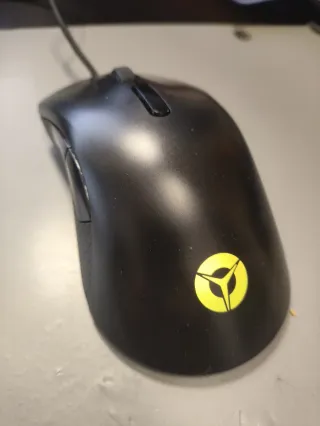 Rato Gaming Lenovo Legion M300 RGB