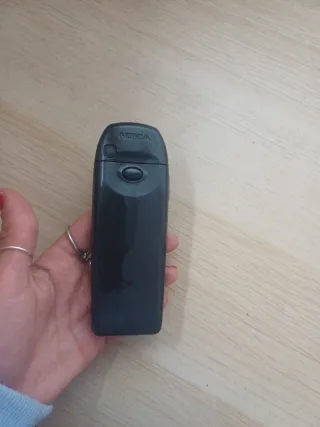Nokia 6210 - Teléfono Móvil Clásico