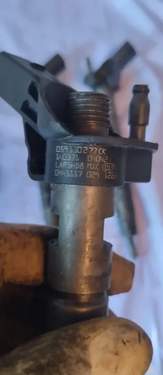 Inyectores Audi 3.0 TDI 0445117022. 0445117029